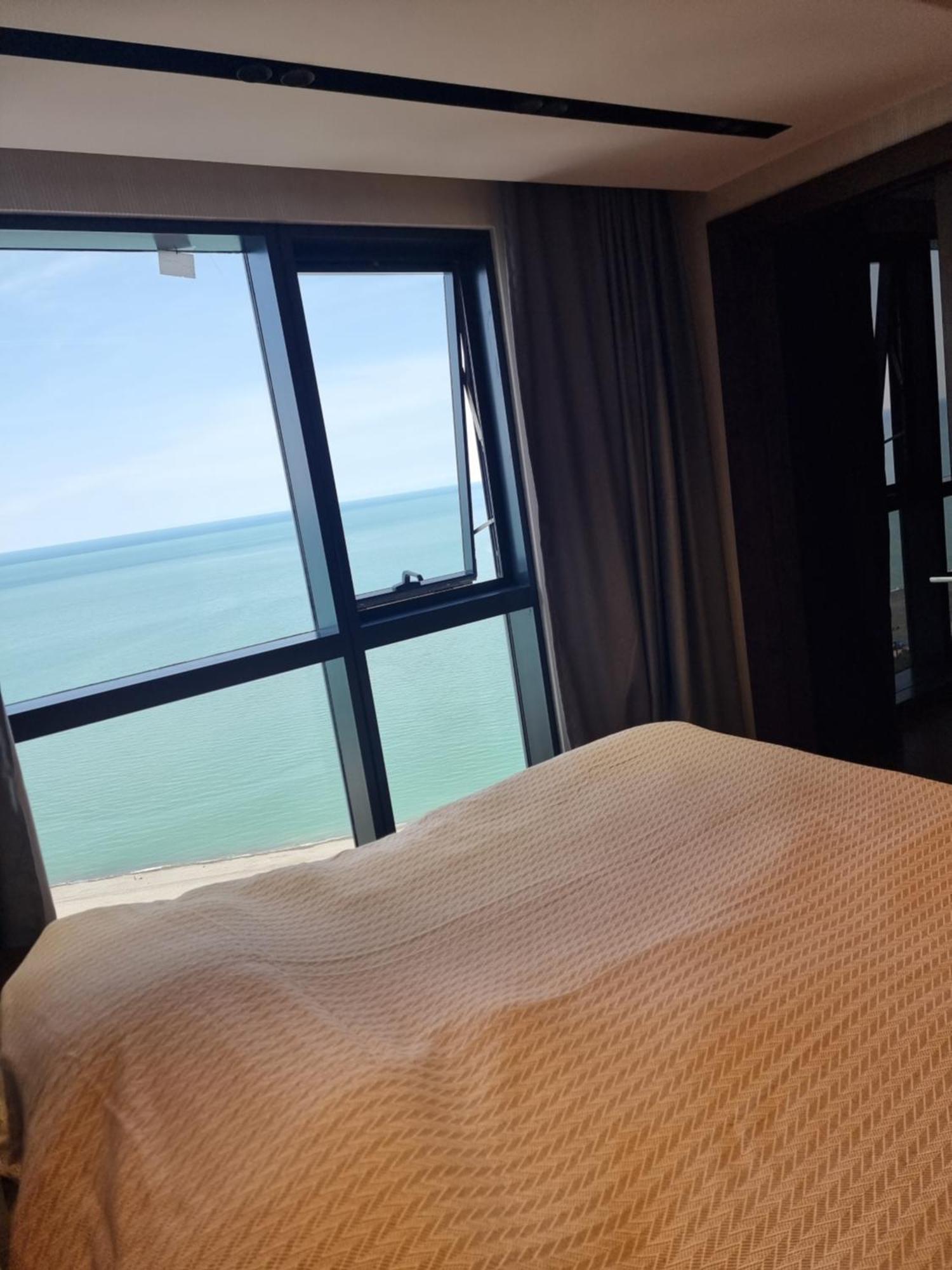 Premium Apartment In Porta Batumi Tower Kültér fotó