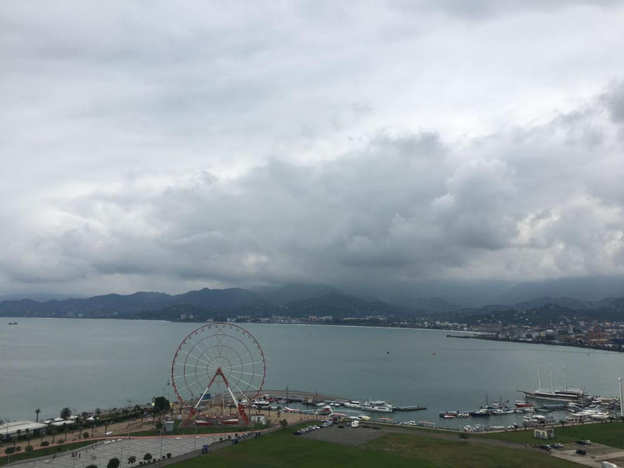 Premium Apartment In Porta Batumi Tower Kültér fotó