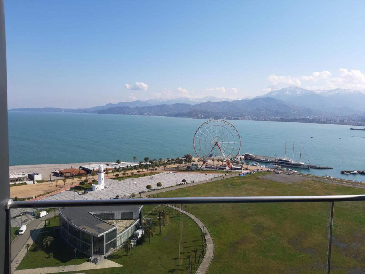 Premium Apartment In Porta Batumi Tower Kültér fotó